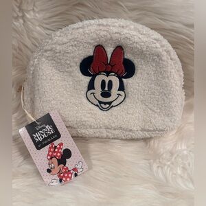 Disney’s Minnie Mouse makeup bag NWT